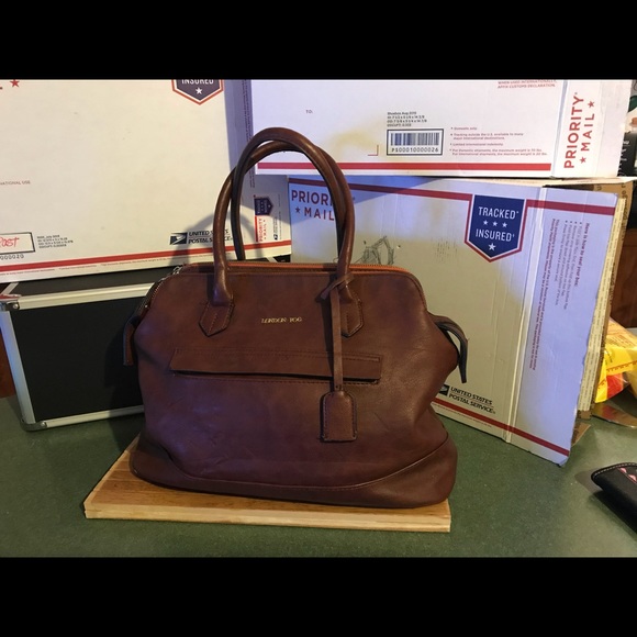 discontinued london fog luggage